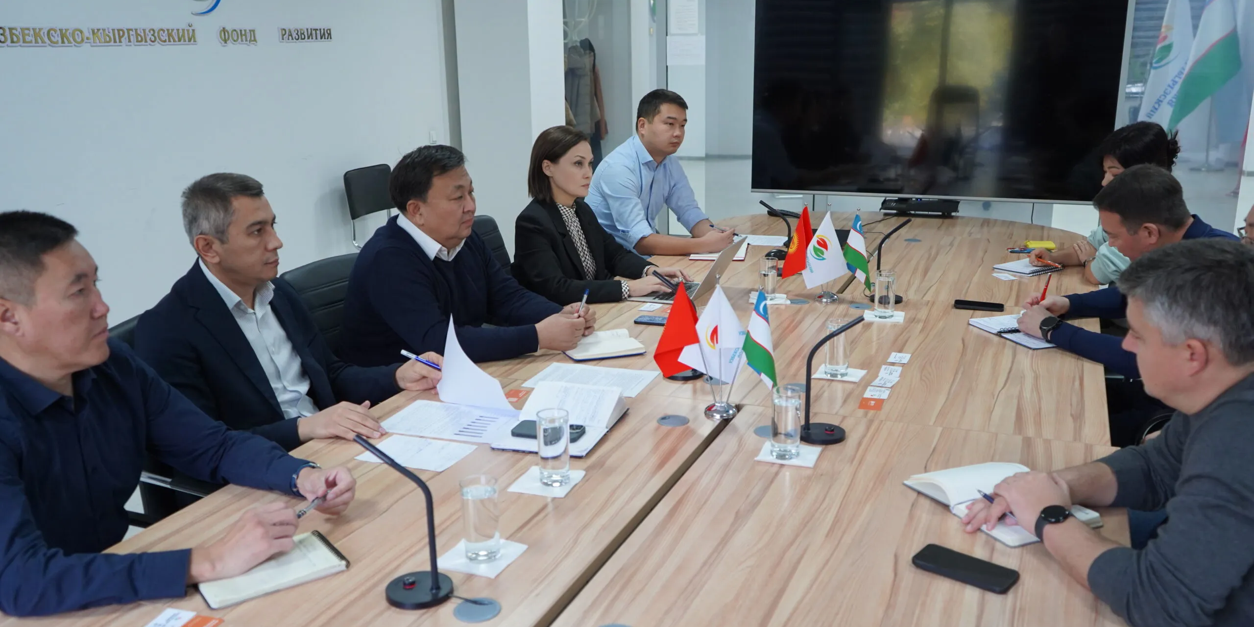 Руководство УКФР и Банка «Бай-Тушум» обсудило совместные проекты по развитию предпринимательства.