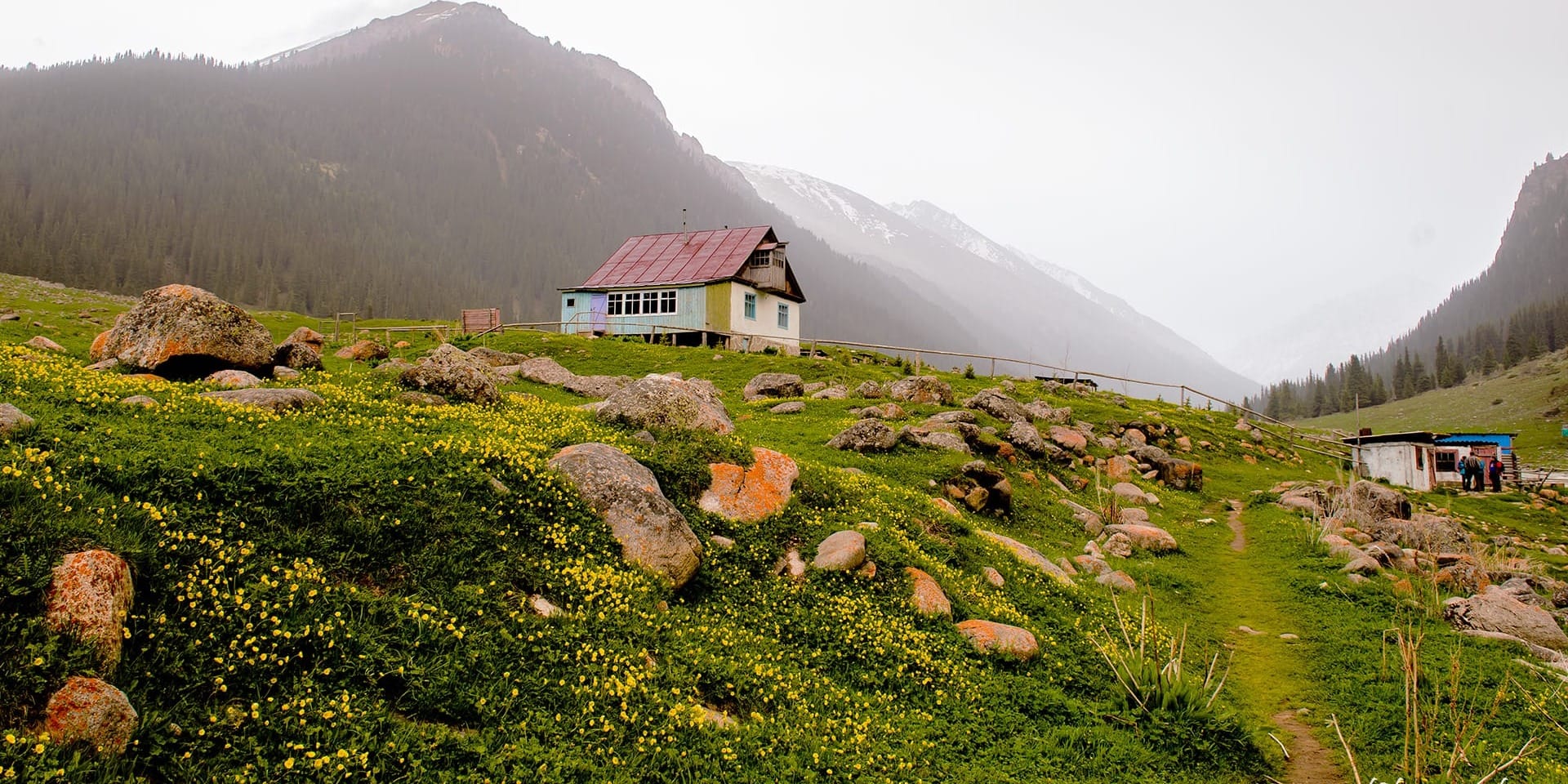 В Кыргызстане утвердили перечень населенных пунктов, расположенных в высокогорных зонах