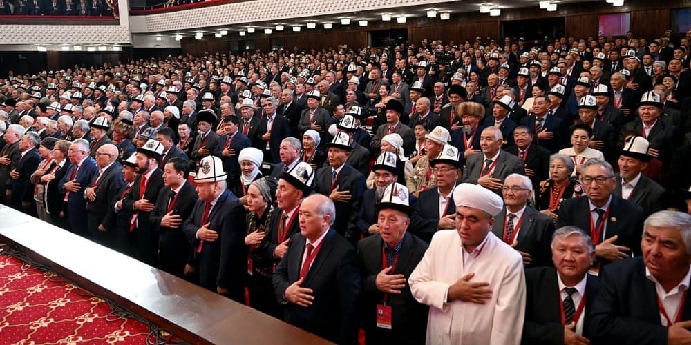 Жапаров перенес дату проведения IV Народного курултая на 25 декабря