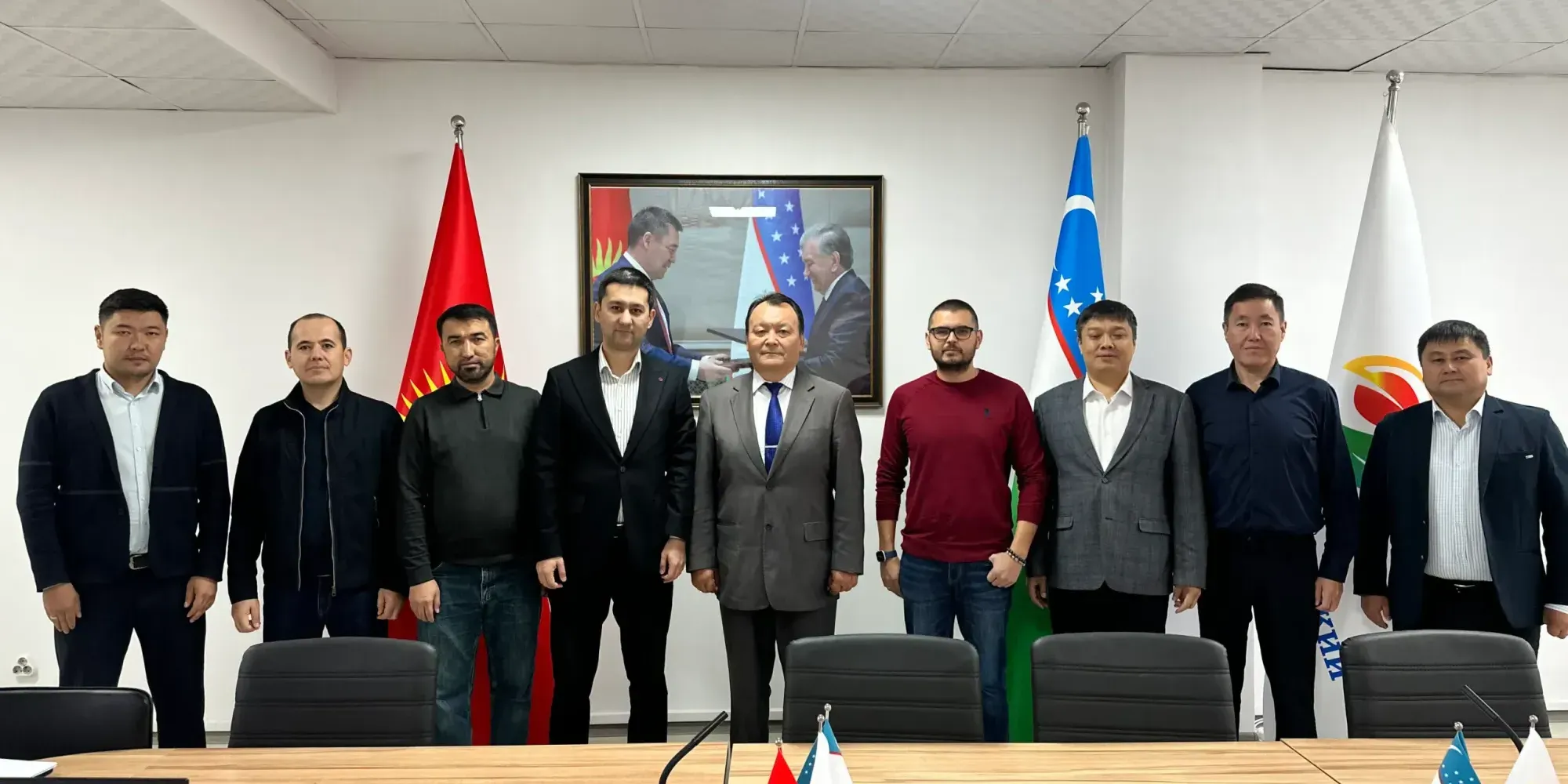 УКФР и VAN Universal Motors подписали меморандум о сотрудничестве