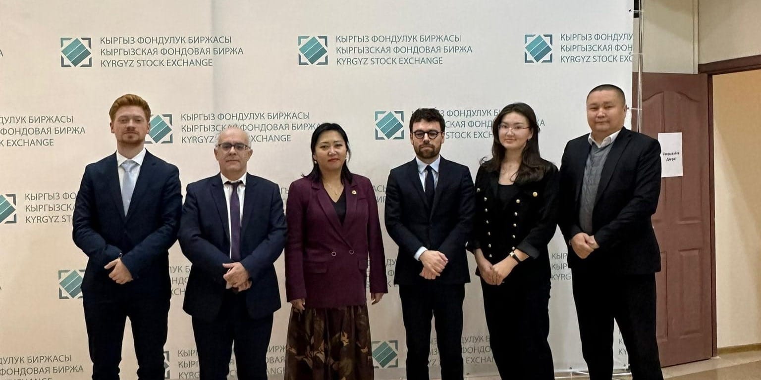 Кыргызская фондовая биржа и посольство Франции обсудили развитие фондового рынка Кыргызстана. Фото: КФБ.