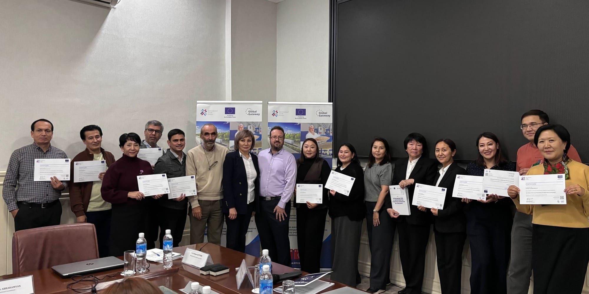 В Кыргызстане прошел тренинг по подготовке тренеров в сфере экспорта сухофруктов