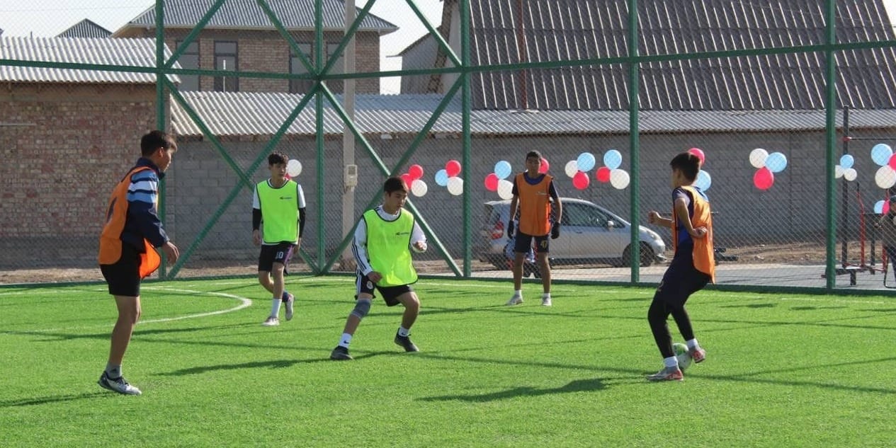 Швейцария профинансировала открытие спортзоны для жителей западных новостроек Бишкека