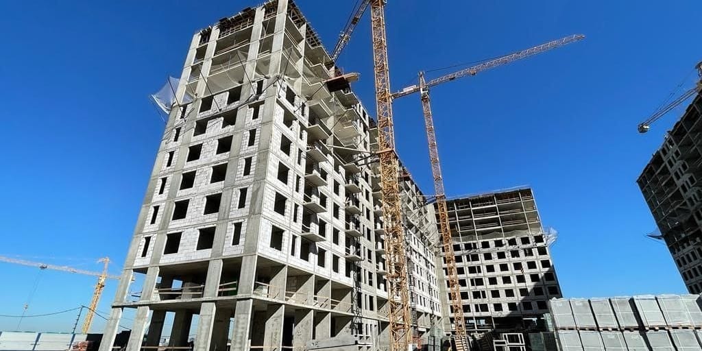 В Кыргызстане в «черный список» внесены 44 строительные компании