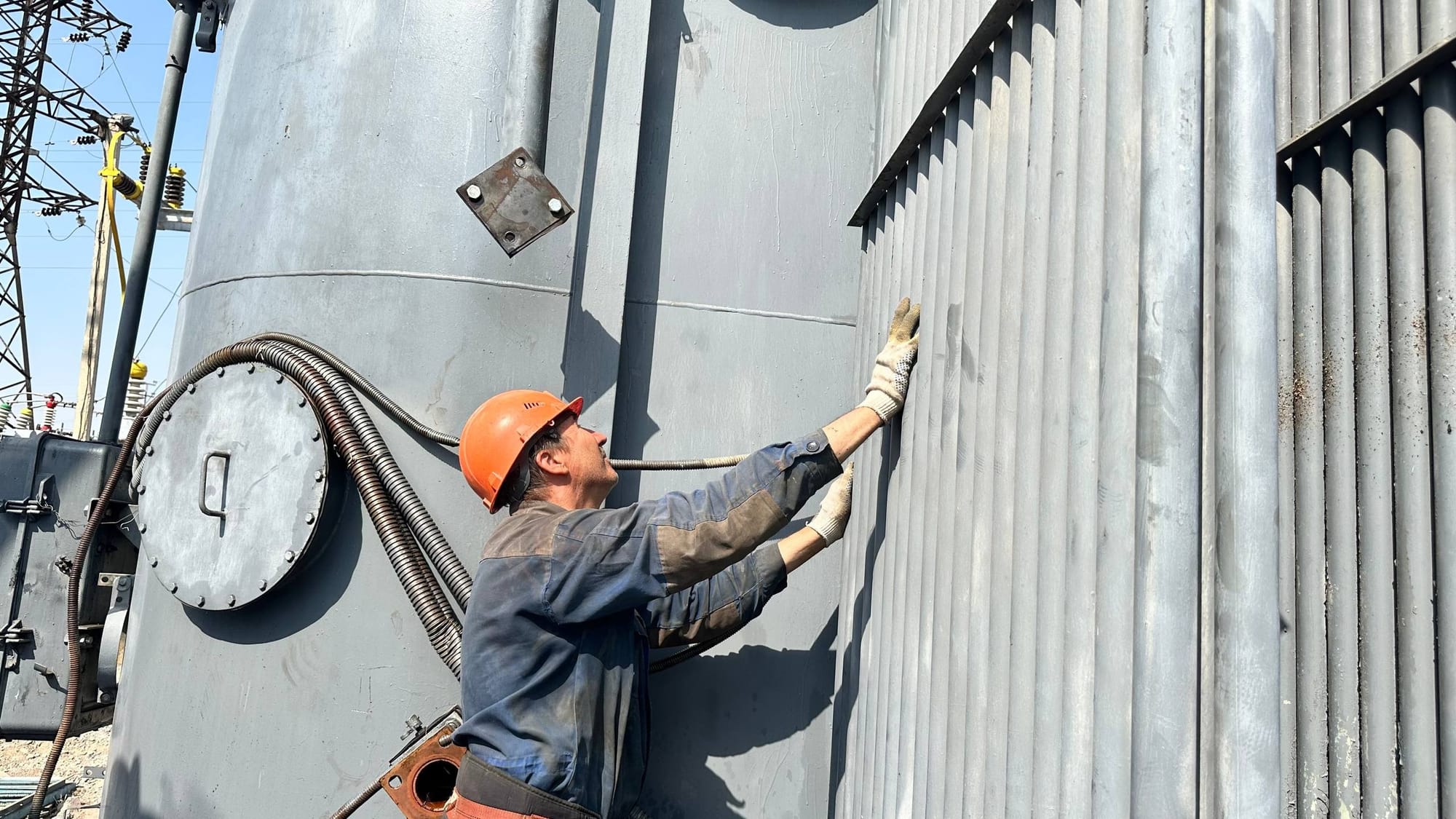 На подстанции «Орто-Алыш» в Бишкеке установлен новый трансформатор мощностью 40 МВА