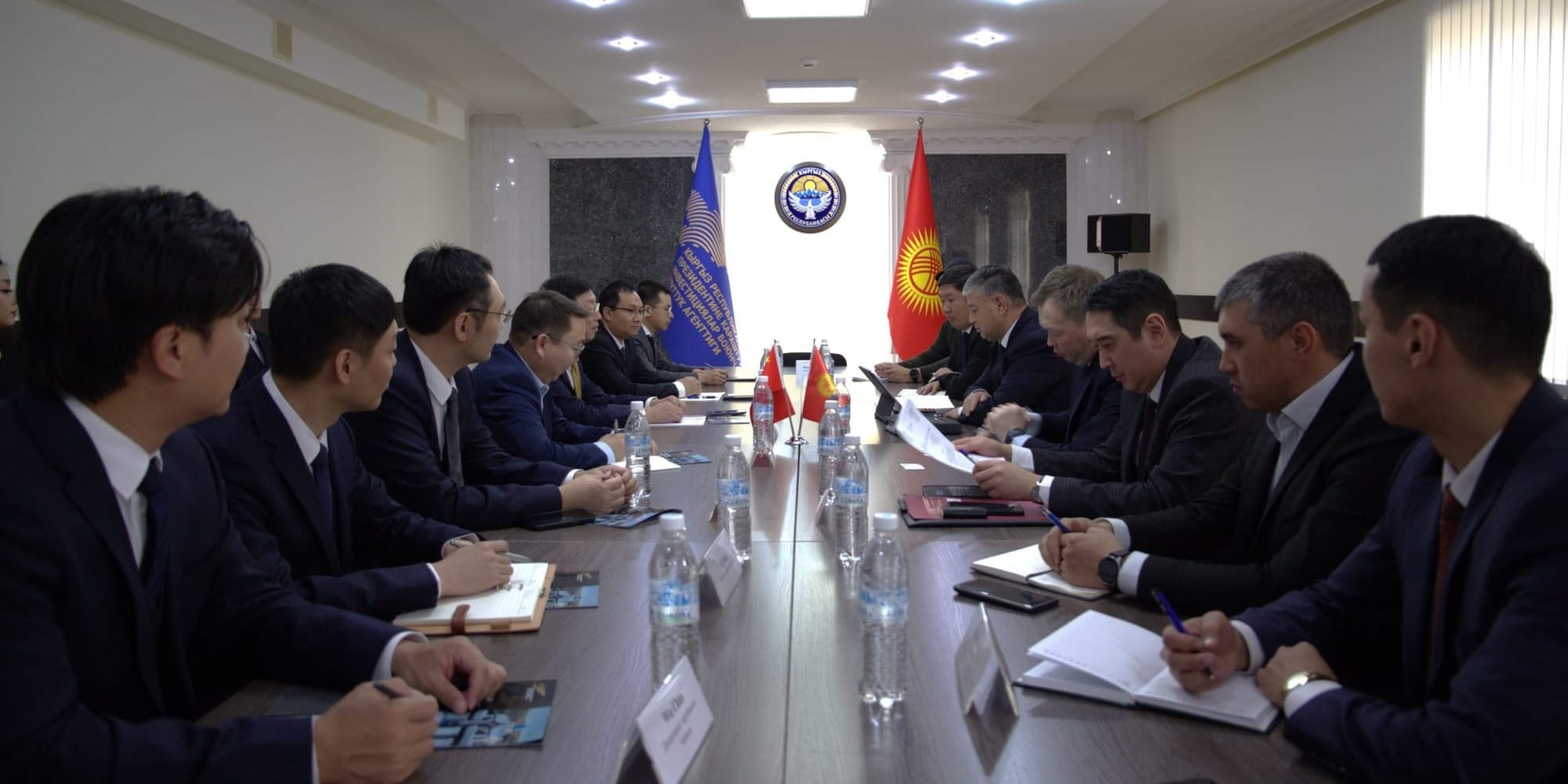 Кыргызстан и китайская «Чжунцзэньэн» обсудили строительство солнечной станции на 600 МВт