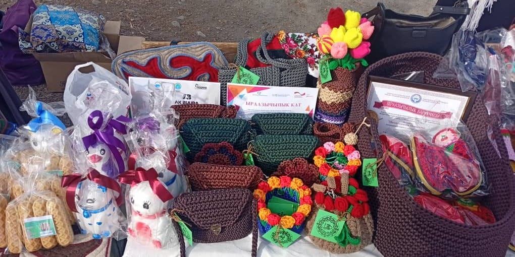 В Кара-Кульдже открыли предприятие по переработке шерсти