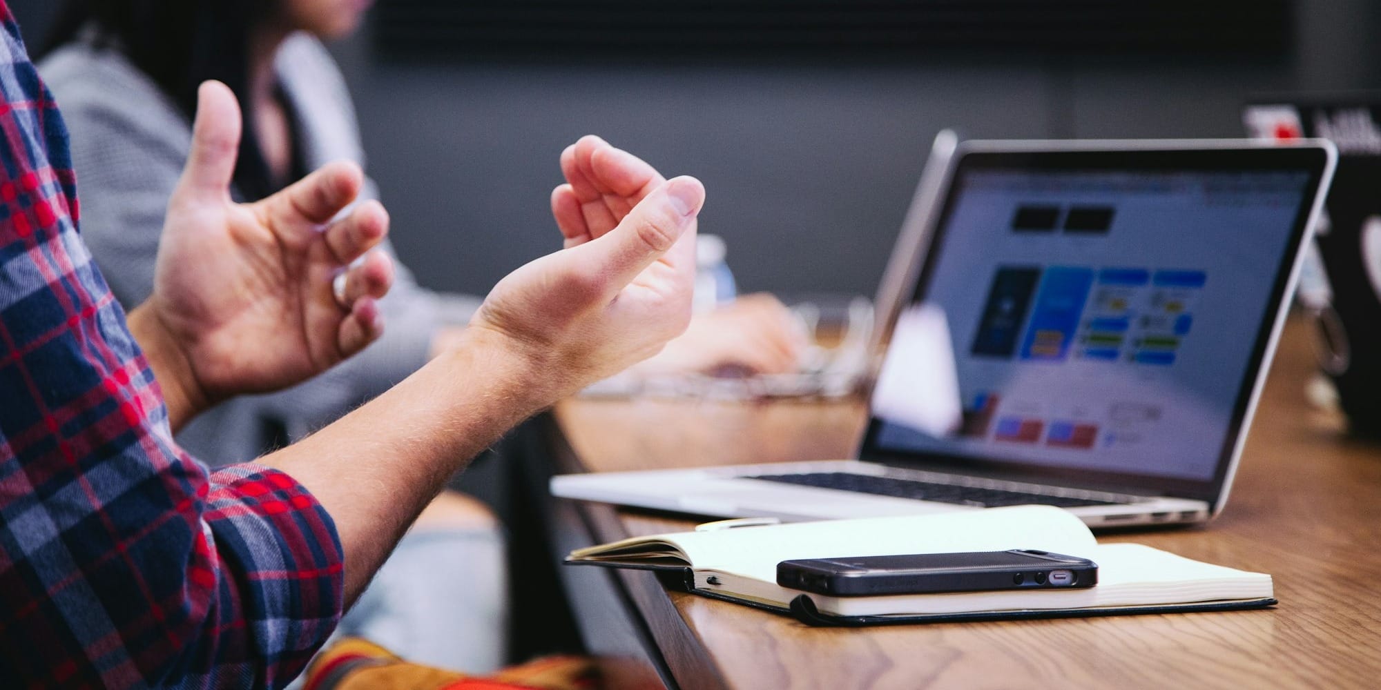 Зарплаты в МСБ за пять лет выросли в 2.4 раза, но остаются ниже среднего по Кыргызстану