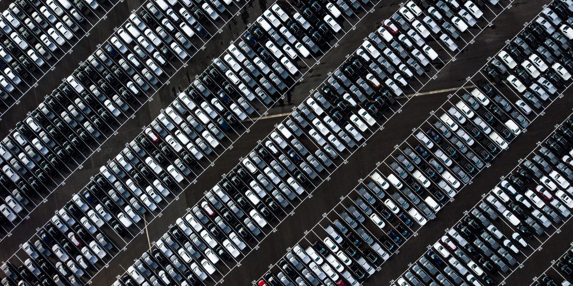 Доходы от продажи авто на три года освободят от налогов, а машины отечественной сборки — от НсП