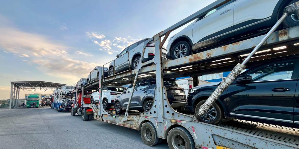 Казахстан предложил ограничить ввоз в ЕАЭС авто, купленных на E-аукционах