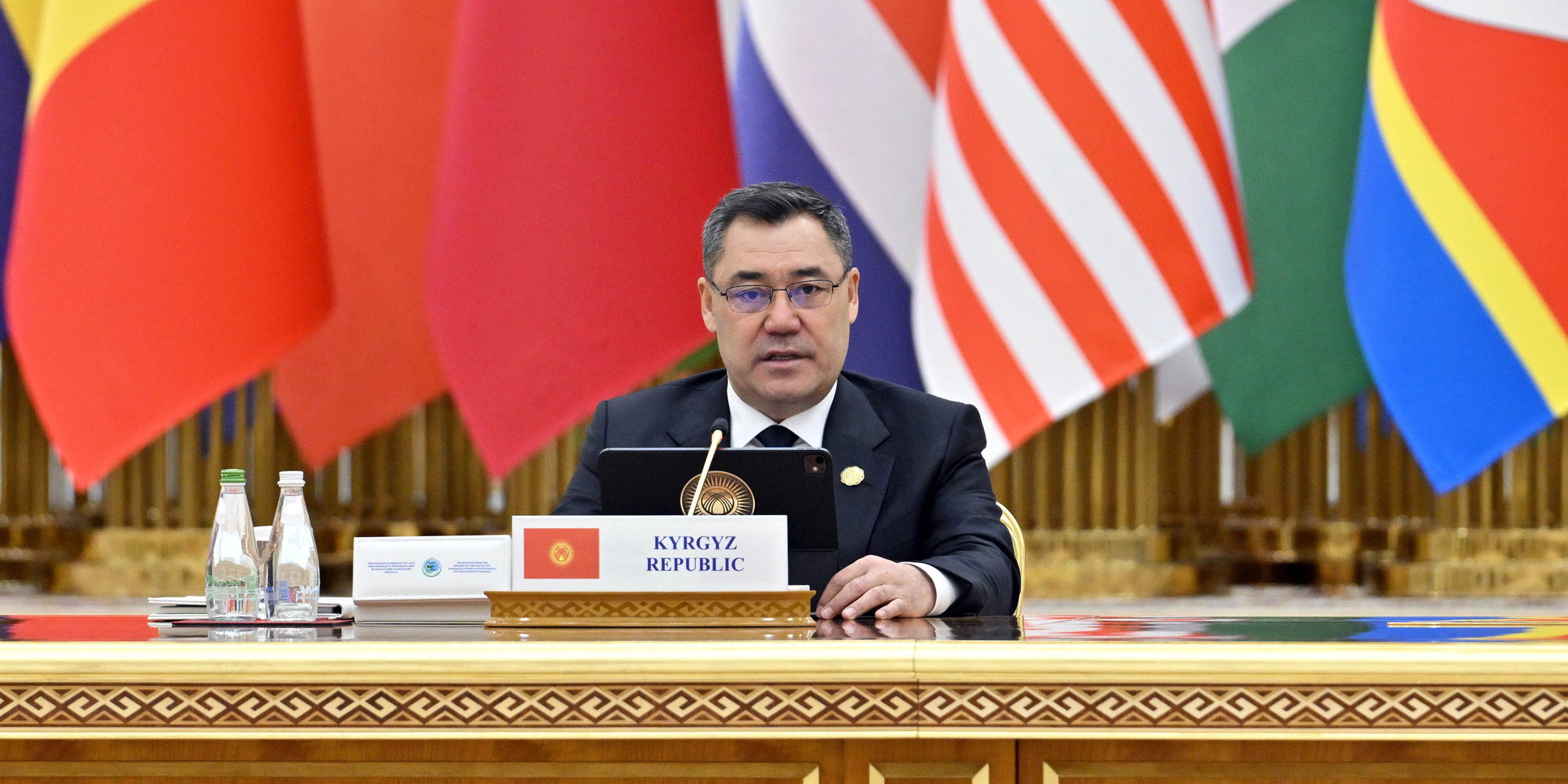 Кыргызстан готов участвовать в развитии мультимодальных маршрутов — Садыр Жапаров