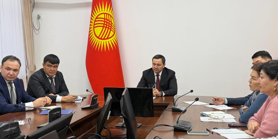 Минздрав готовит единую базу лекарств и пересматривает закупки для больниц