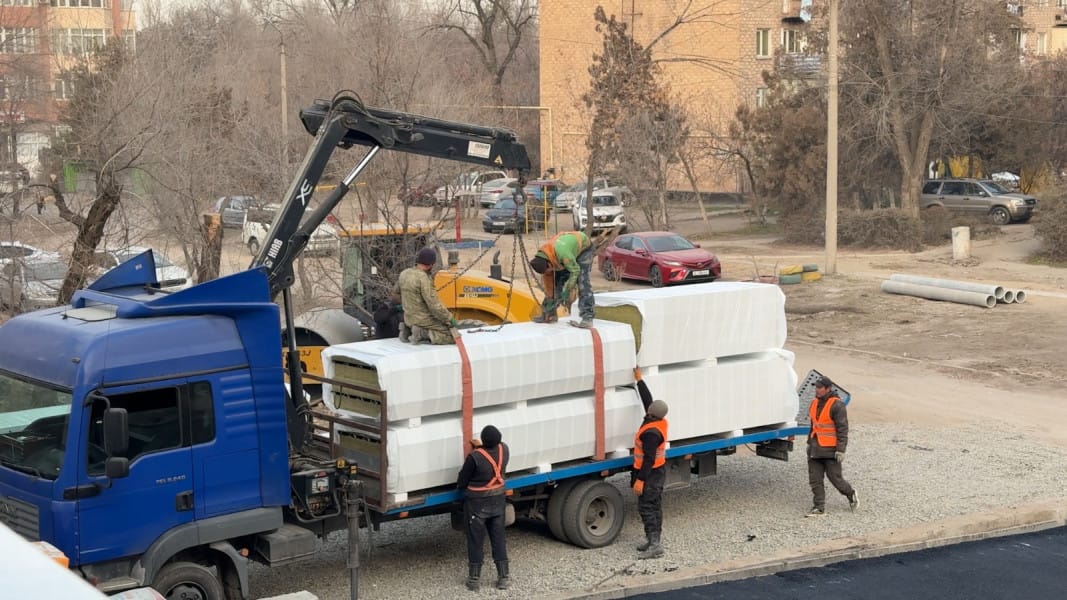 В Бишкеке строят новый многофункциональный спорткомплекс