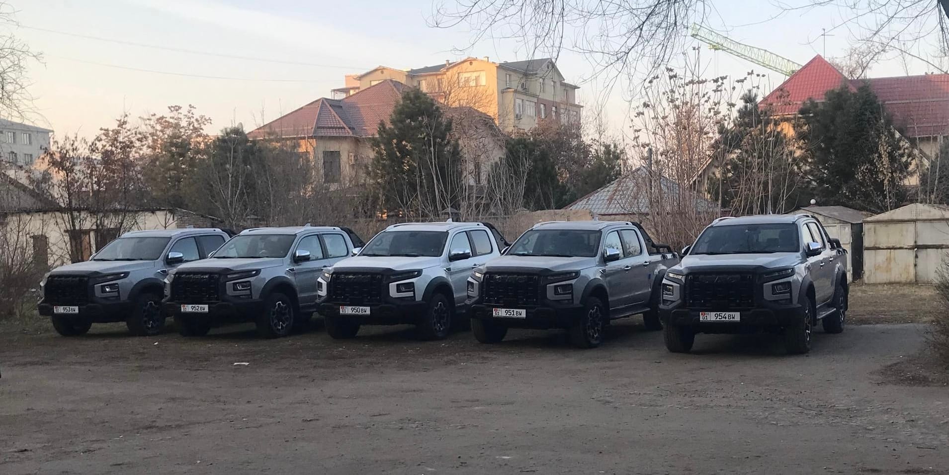 Минтранс передал проектировщикам дорог новые автомобили местной сборки