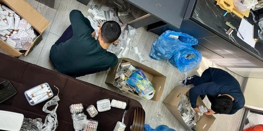 ГКНБ пресек контрабанду золота и лекарств из Турции: задержаны таможенники и пограничник