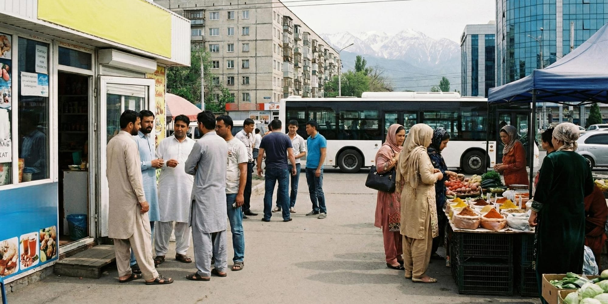 Сколько иностранцев легализовали статус в КР по миграционной амнистии? Данные МИД