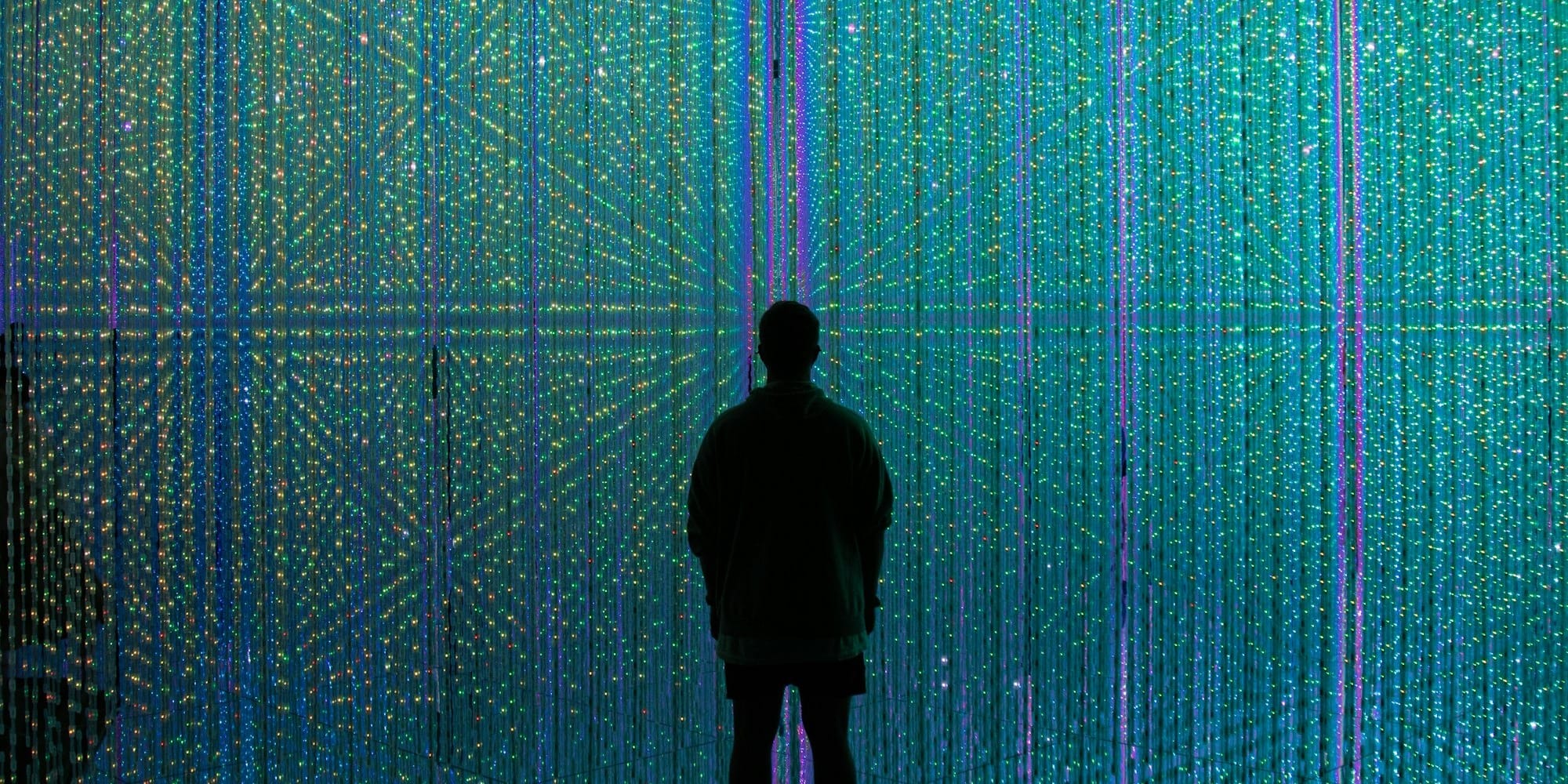 Каждая седьмая услуга ЦОН оказана онлайн: итоги цифровизации 2025 года