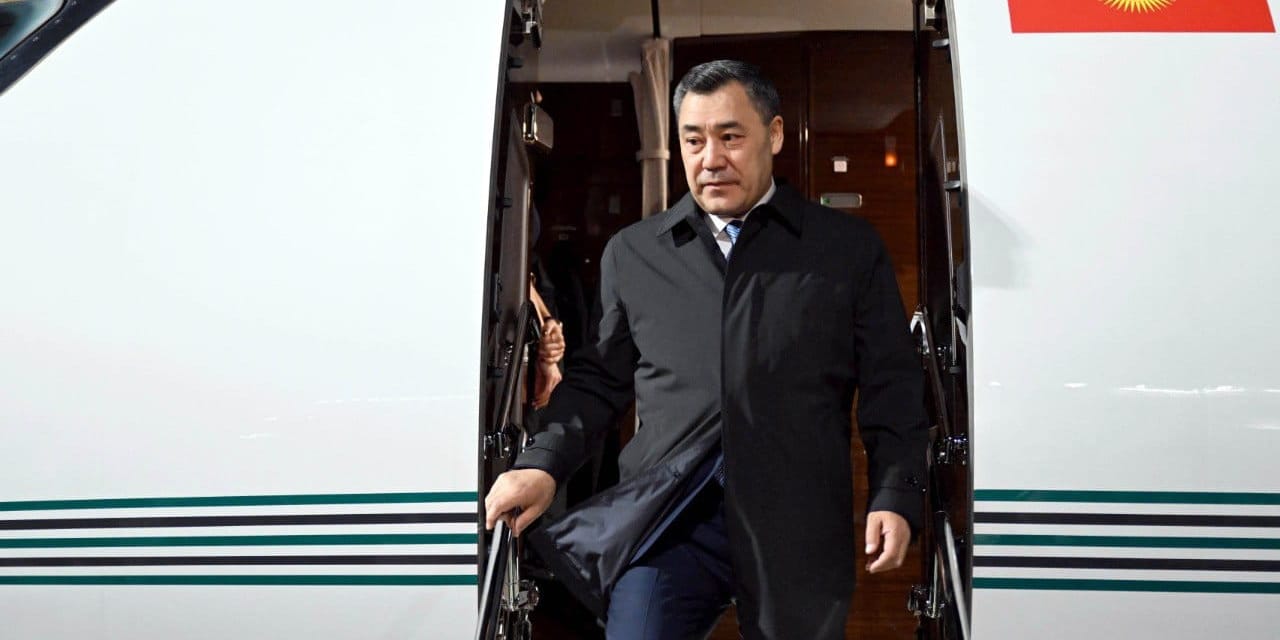 Садыр Жапаров прибыл в Токио для участия в первом саммите «Центральная Азия + Япония»
