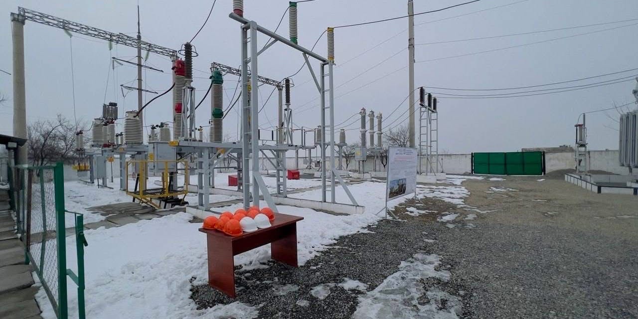 Минэнерго запустило три энергетических объекта в Узгенском районе