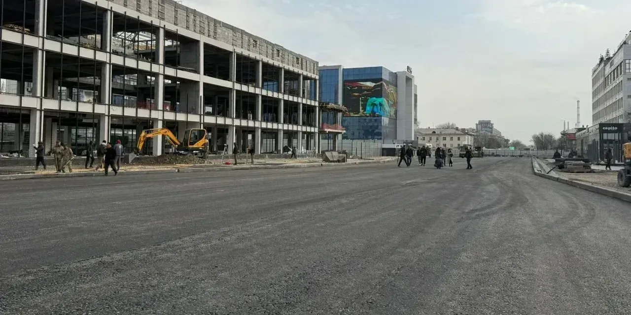 Инвестиции на 2 млрд сомов и аренда за 7 млн: мэр — о проекте семьи Тюлеевых в центре Бишкека