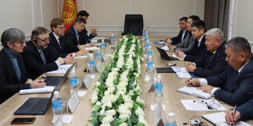 Всемирный банк подтвердил готовность финансировать Камбар-Ату-1