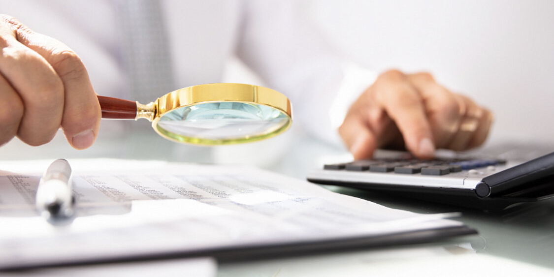 Десять аудиторских компаний КР подтвердили право на проверку субъектов публичного интереса