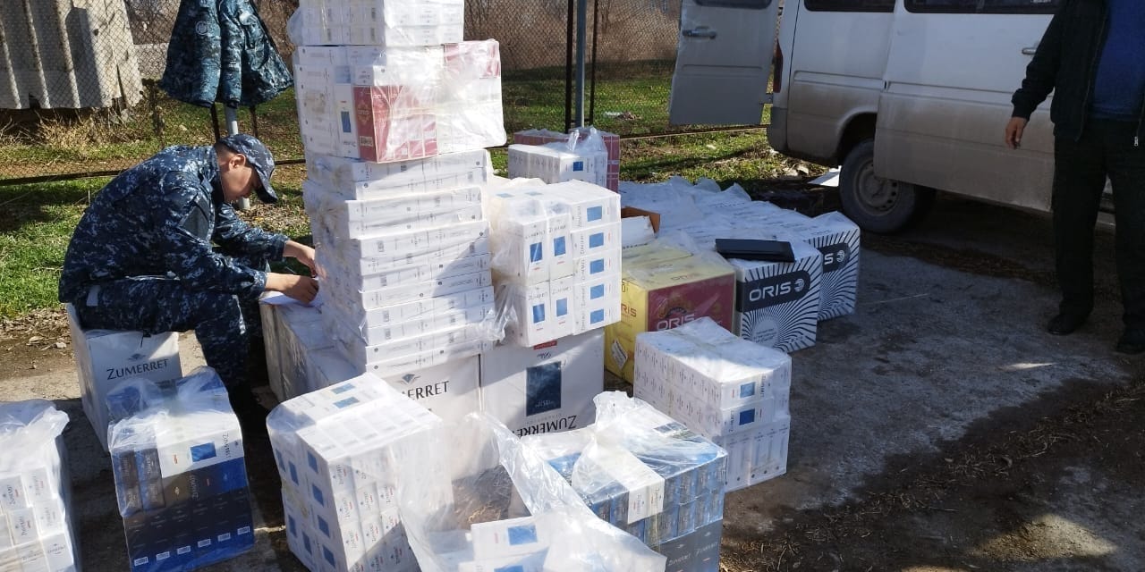 В Чуйской области задержали 22 тысячи пачек сигарет без акциза