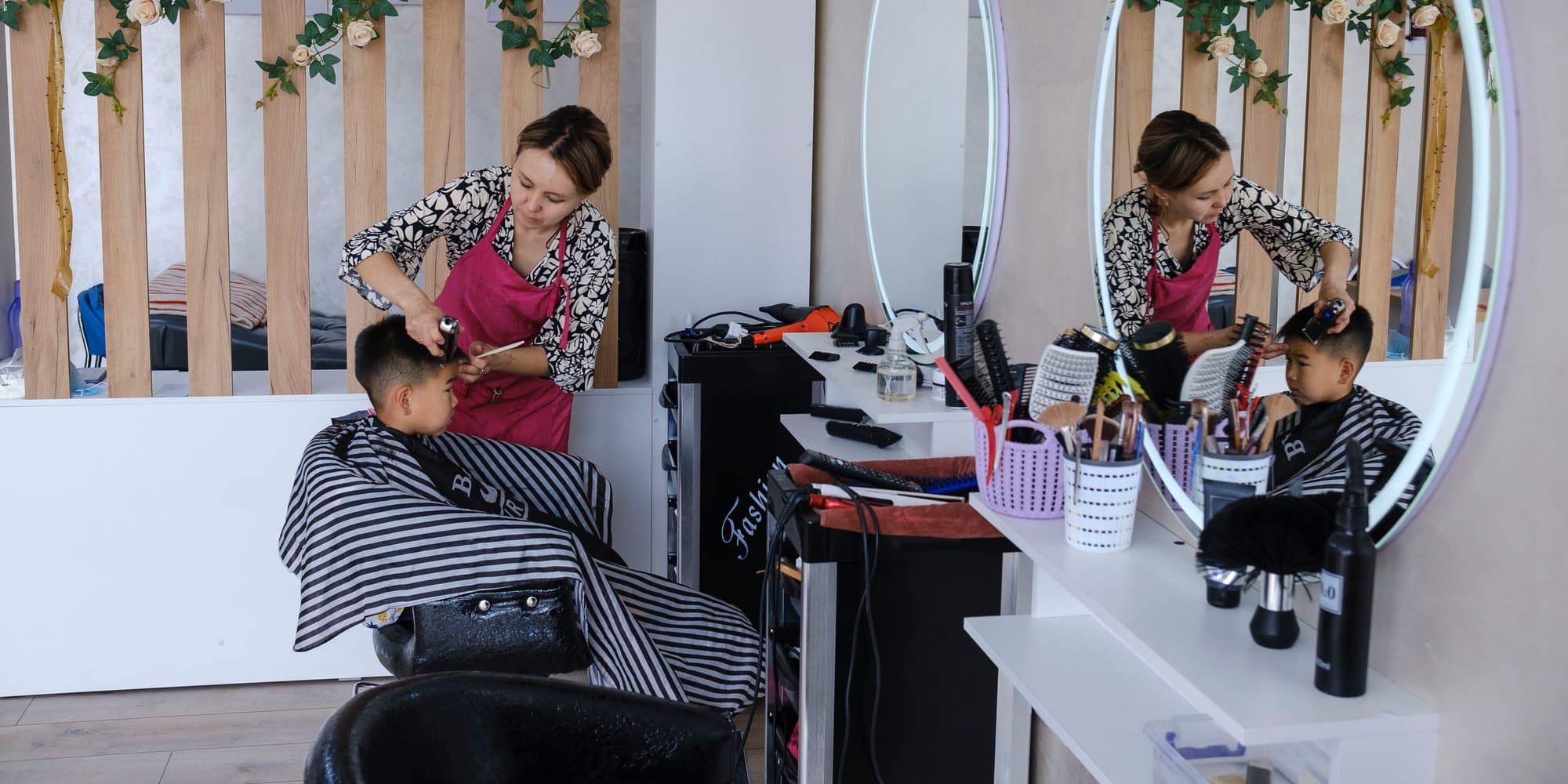 От упаковки салата в Англии до салона красоты в Балыкчы: как Айзада Коногалиева осуществила свою давнюю мечту