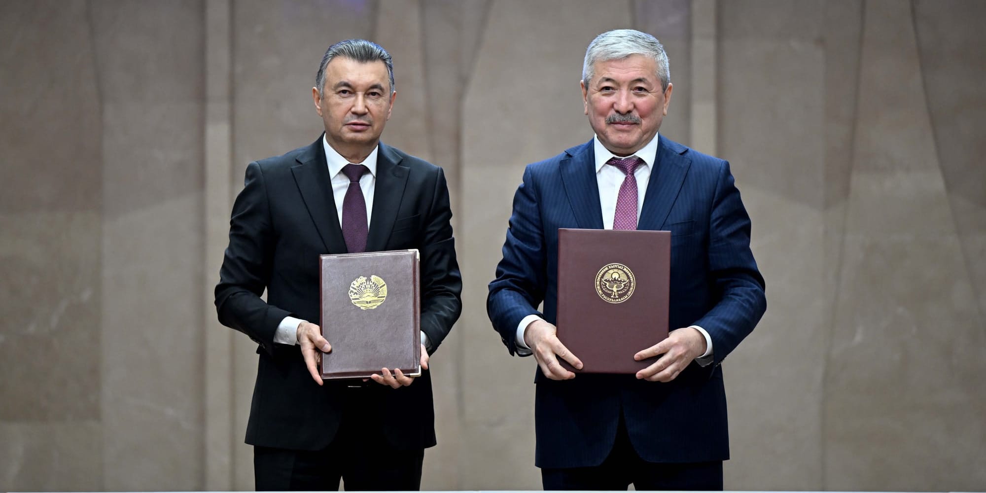 Окно в Европу и ЕАЭС: Кыргызстан предложил Таджикистану транзитные возможности