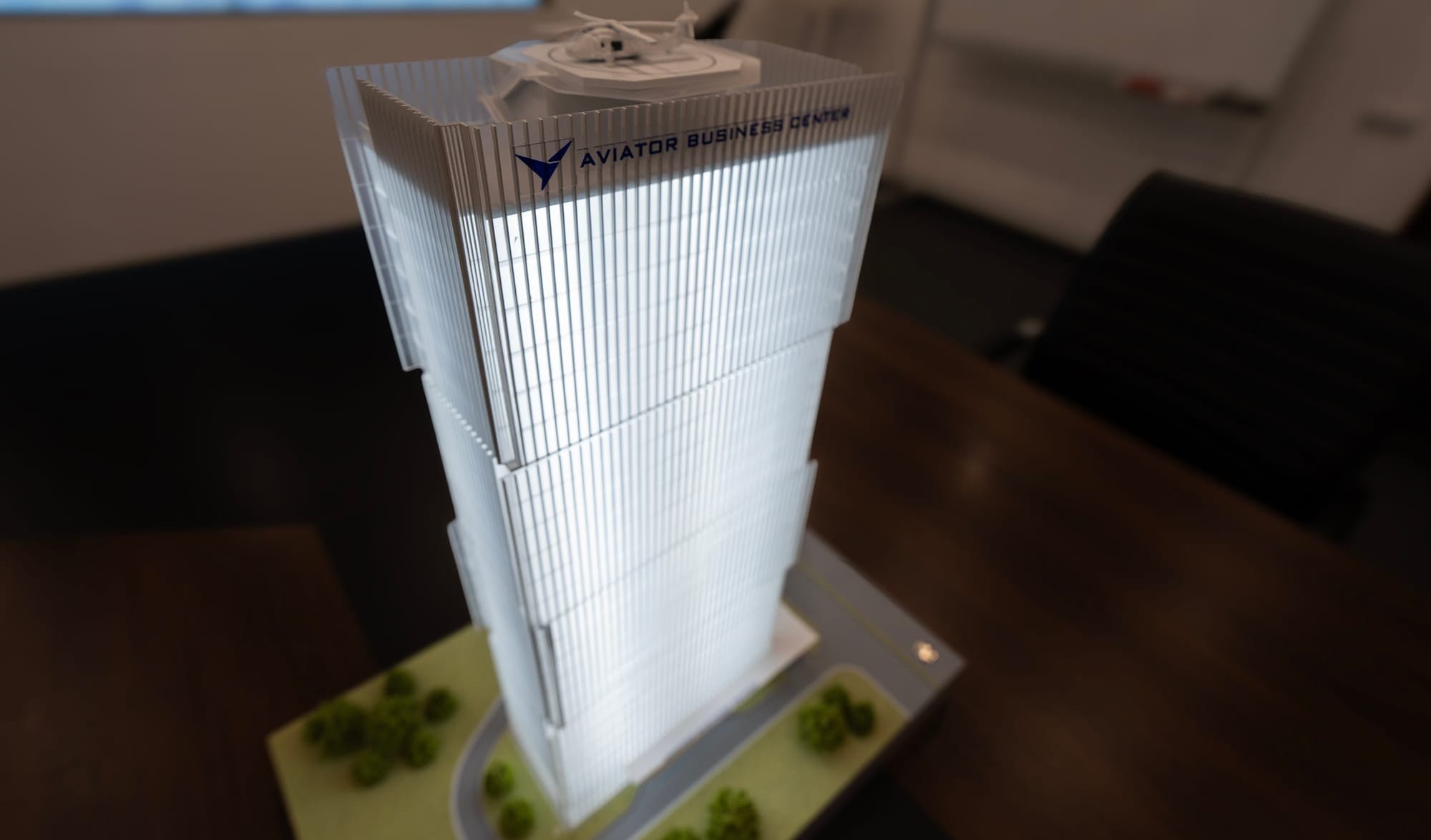 «Аэропорты Кыргызстана» построят в Бишкеке 25-этажный бизнес-центр «Авиатор»