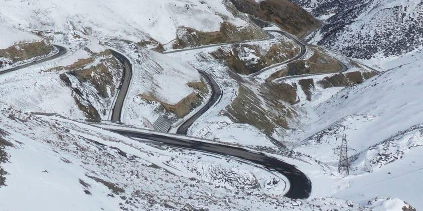 Обстановка на дорогах: на Отмоке, Сосновке и Арале действуют ограничения для большегрузов