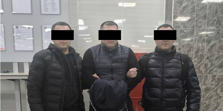 В Бишкек из Баку экстрадировали подозреваемого в мошенничестве на 46 млн сомов