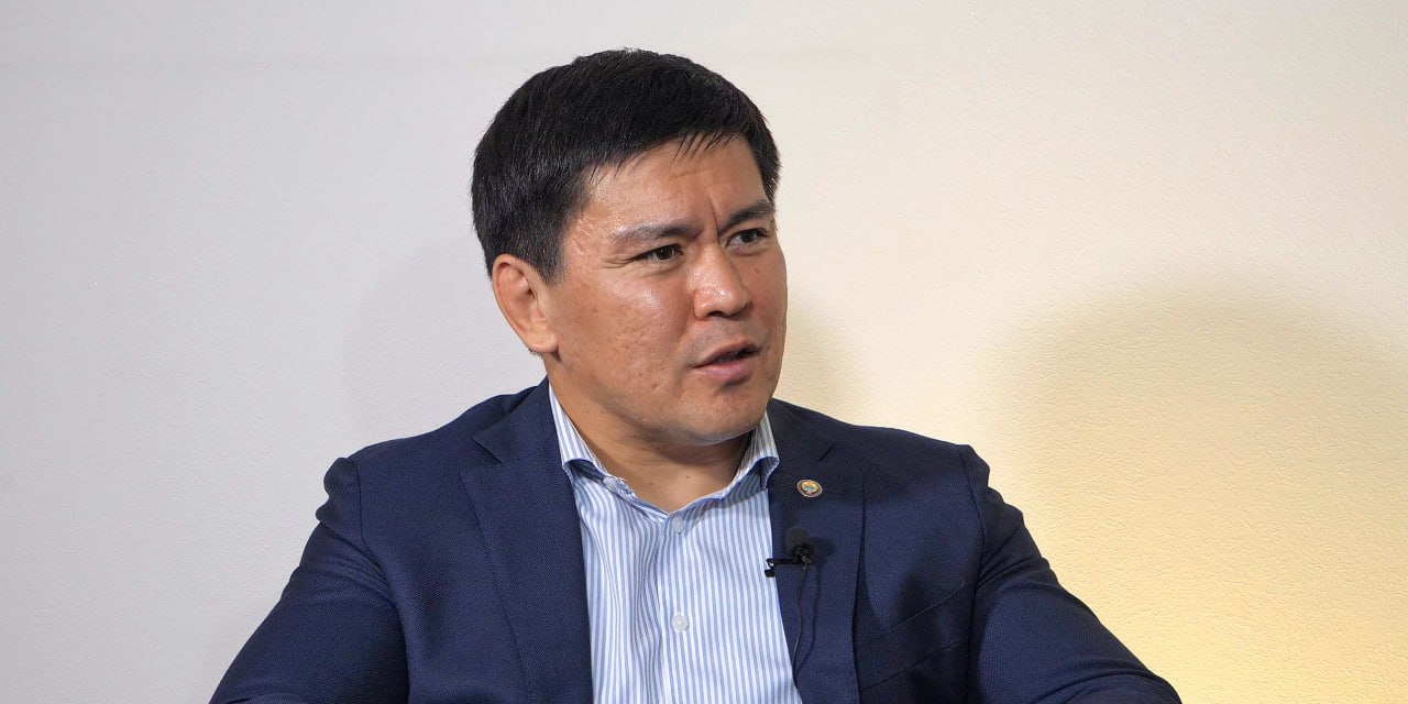 Куванычбек Конгантиев решил сдать мандат депутата Жогорку Кенеша