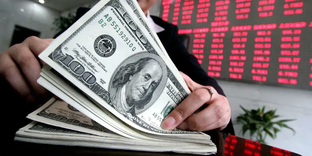 Четвертая интервенция года: Нацбанк Кыргызстана реализовал $140 млн