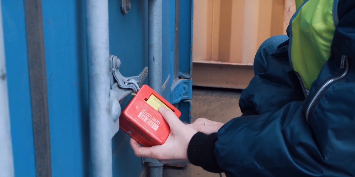 Власти Кыргызстана утвердили точки установки навигационных пломб для перевозок в ЕАЭС