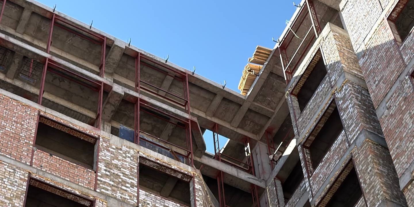 Минстрой выявил нарушения на строительных объектах в Бишкеке