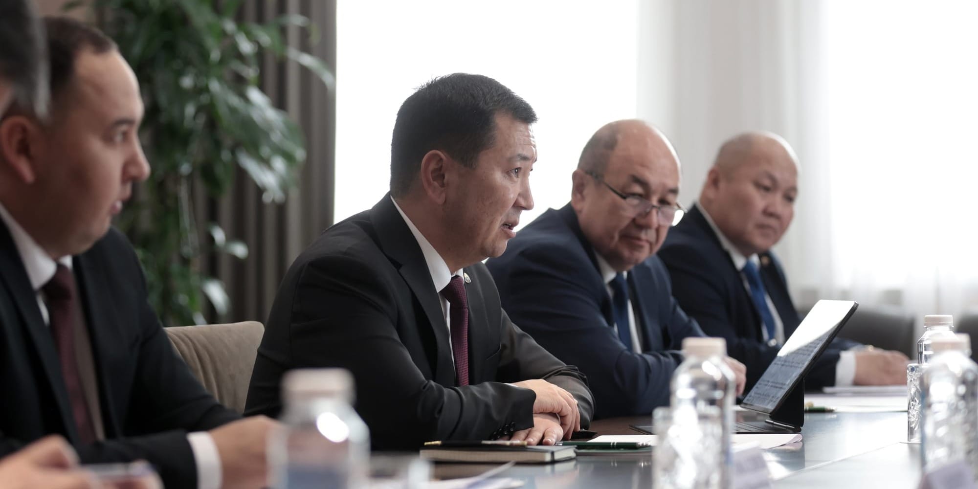 Рыба, скот и вакцины: что Акунбеков обсудил с Лут и Данквертом в Москве