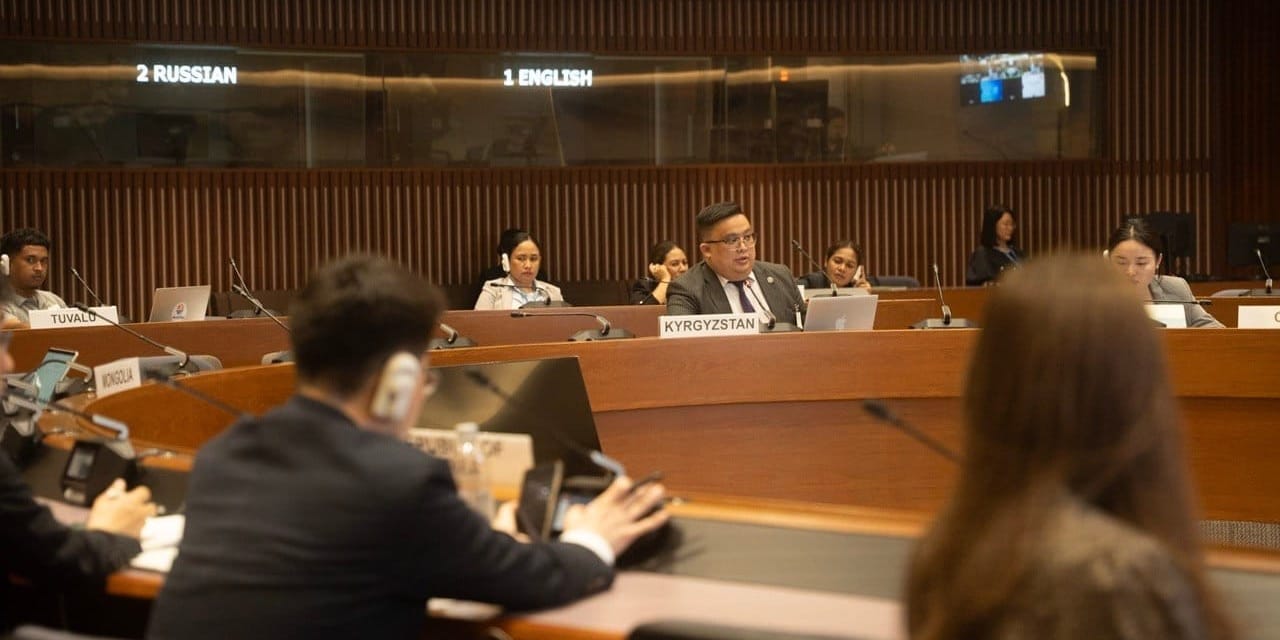 Кыргызстан получил руководящий пост в комитете ЭСКАТО по безбумажной торговле