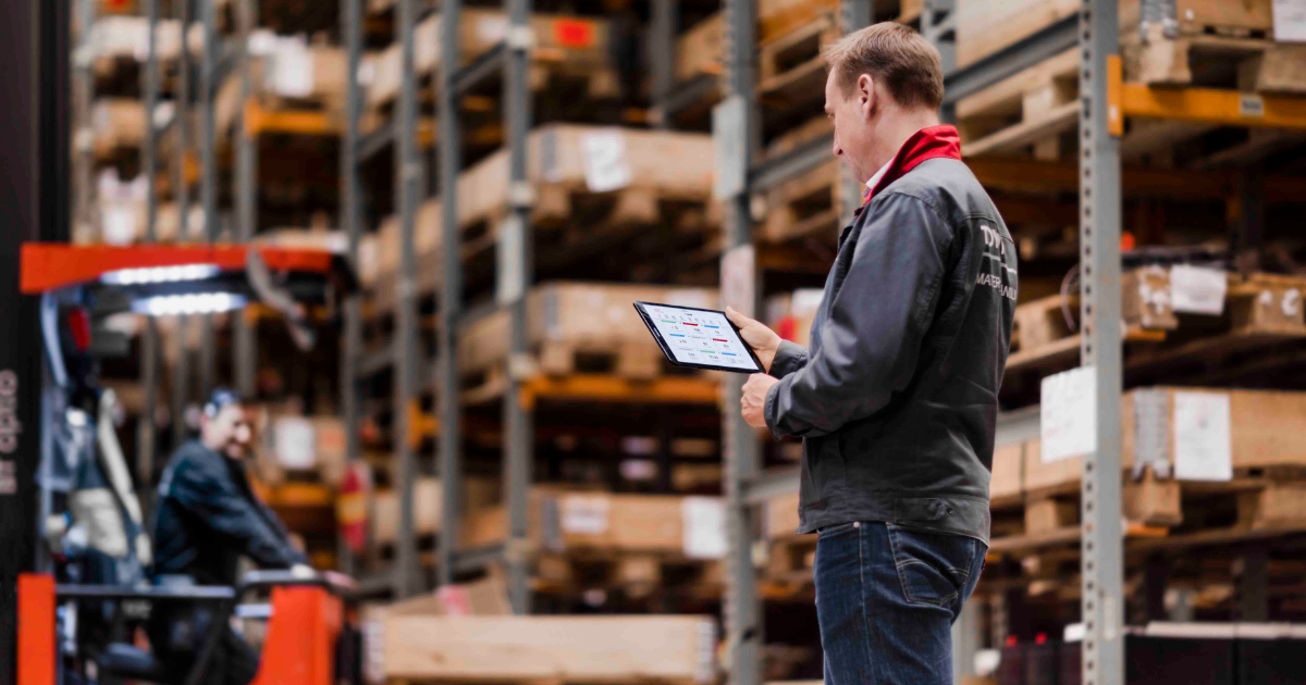 Кыргызстанцы смогут получать интернет покупки быстрее - в аэропортах откроются бондовые зоны изображение публикации