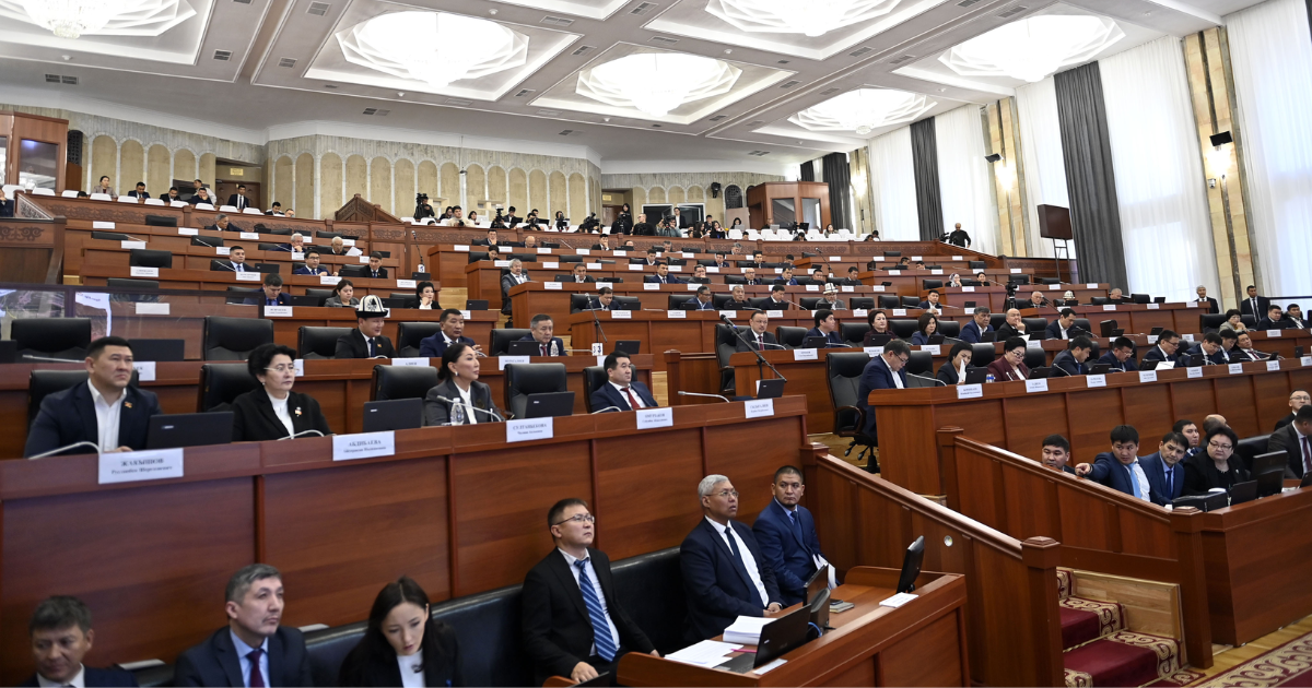 Депутаты ЖК предлагают сажать за скотокрадство до 10 лет, а кабмин — с 14 лет изображение публикации