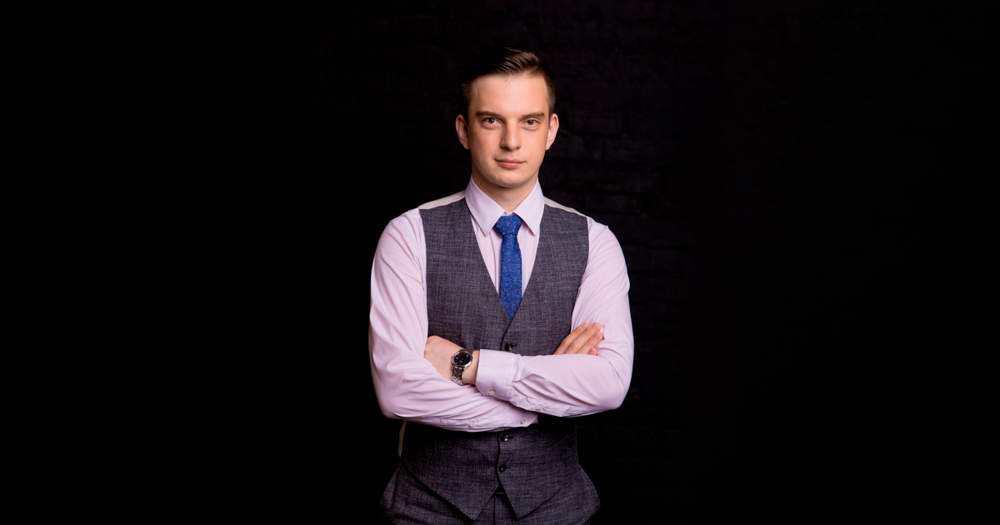 В смартфоне клиента или на страницах истории. Место банка в будущем изображение публикации