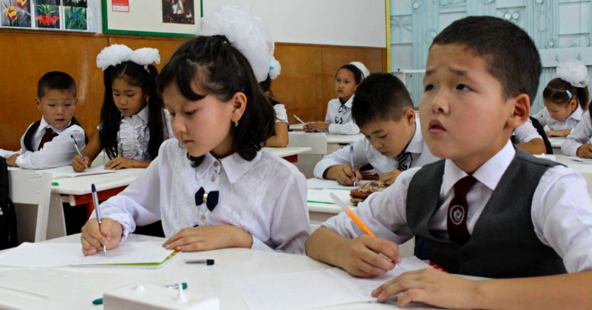 Питание учащихся, олимпиады, интернет – на что тратит бюджетные средства Минобразования? изображение публикации