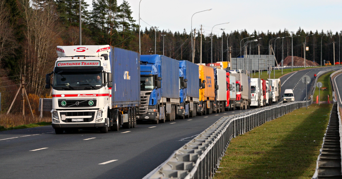 Кыргызстан и Казахстан предлагают создать отдельный коридор на границе для скоропортящихся продуктов изображение публикации