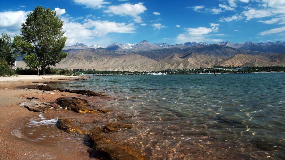 Комитет ЖК одобрил передачу участка на Иссык-Куле Азербайджану изображение публикации