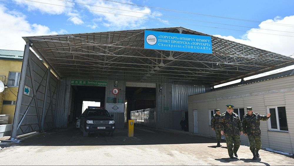 КПП на границе с Китаем не будут работать четыре дня изображение публикации