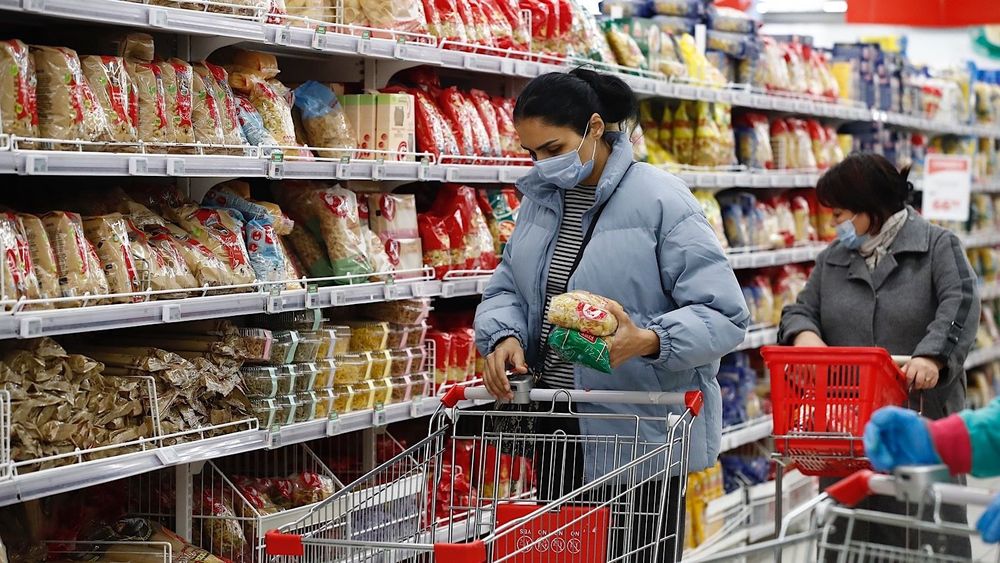 Хлеб, масло, молоко и не только - кабмин утвердил список товаров, цены на которые могут регулировать изображение публикации