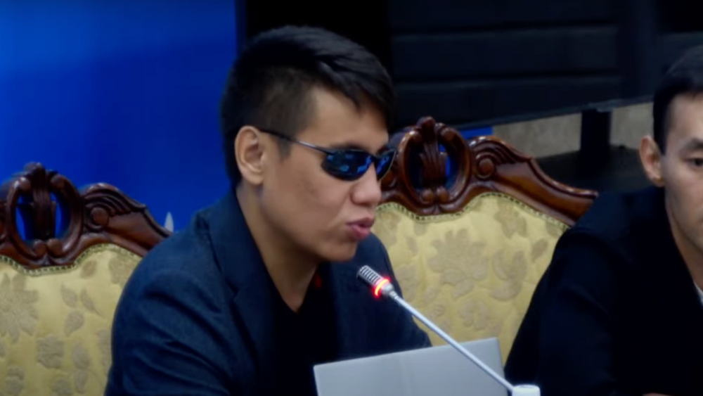 Обязаны ли другие налогоплательщики платить налоги за тех, кто держит депозит? - Дастан Бекешев о выделении кредита Агентству по защите вкладов изображение публикации