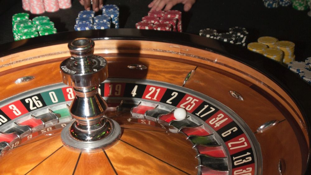 В Кыргызстане работает уже два казино — второе открыли в гостинице "Достук" изображение публикации