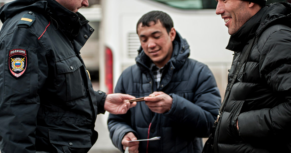 В Москве проходит операция "Нелегал" – кыргызстанцам советуют привести в порядок документы изображение публикации