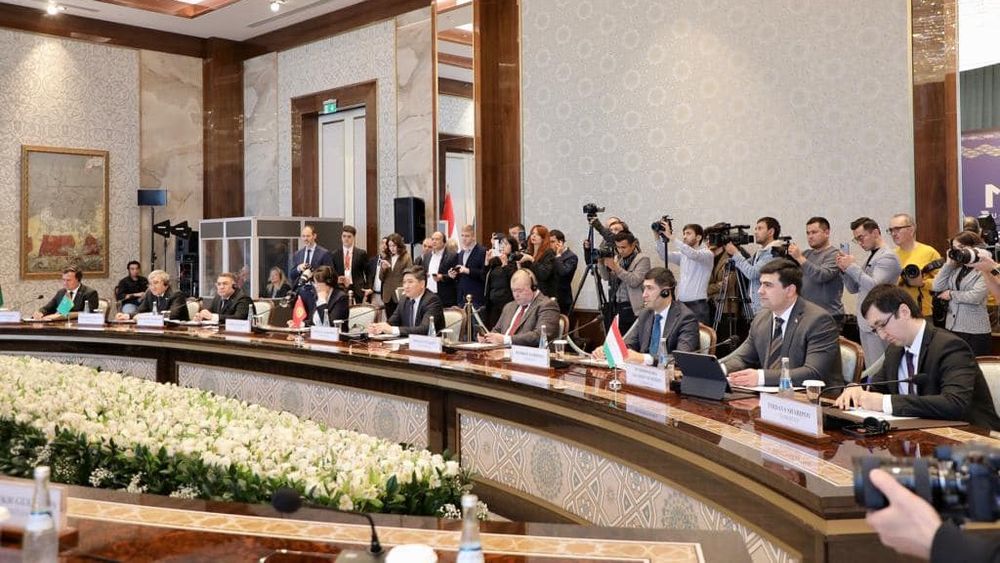 ЦА и США подписали проект меморандума по цифровизации таможенных процедур изображение публикации